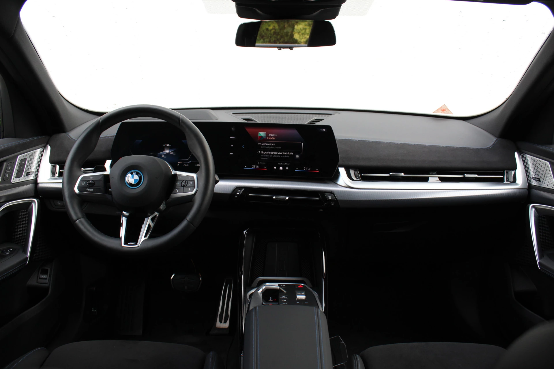 Hoofdafbeelding BMW iX2