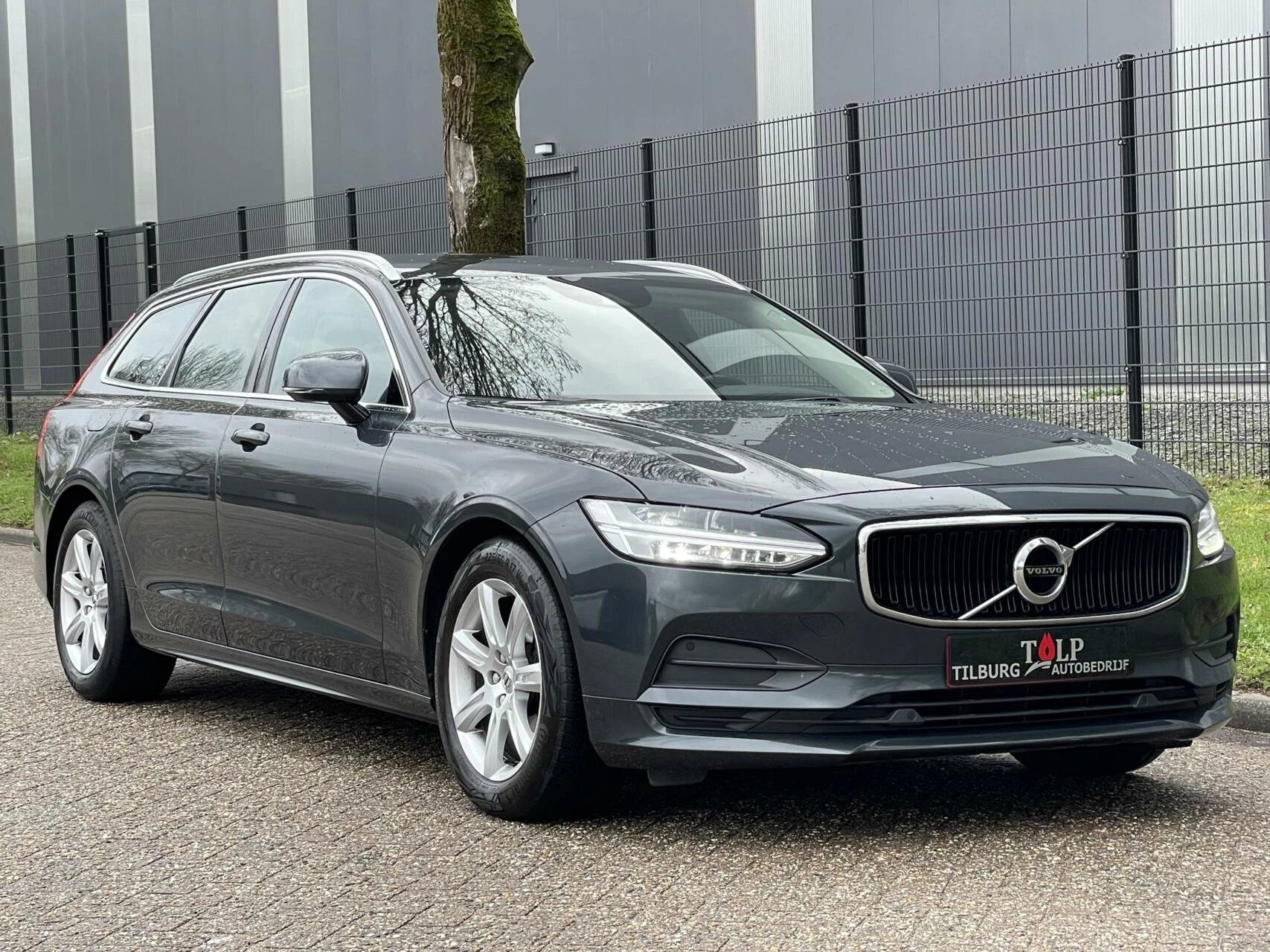 Hoofdafbeelding Volvo V90