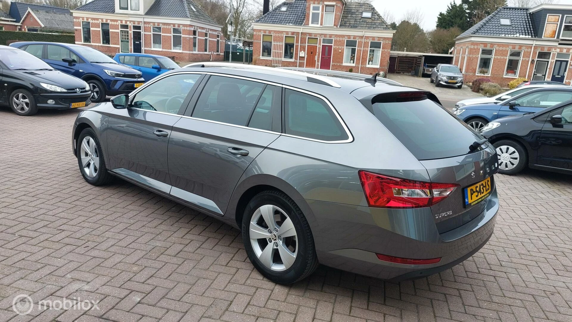 Hoofdafbeelding Škoda Superb