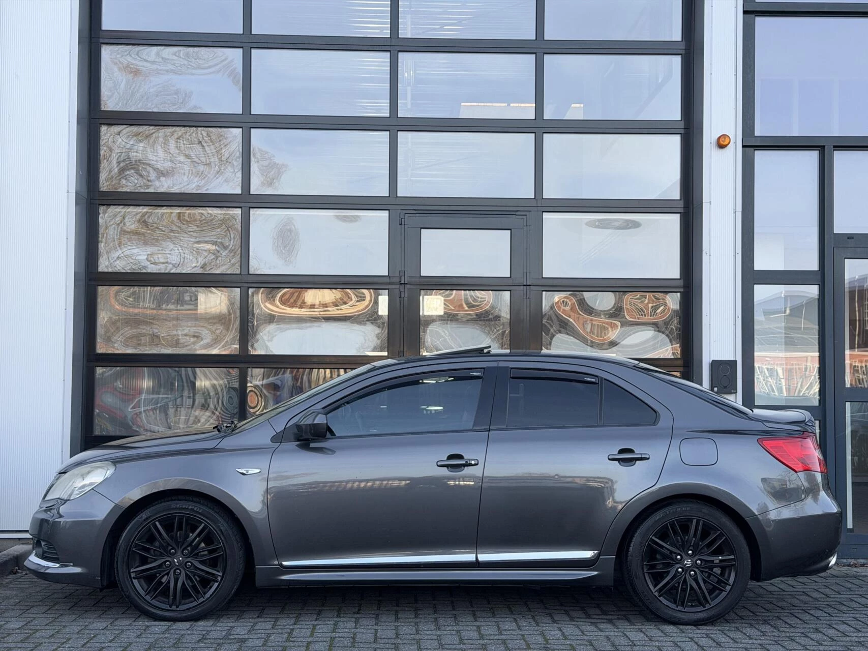 Hoofdafbeelding Suzuki Kizashi