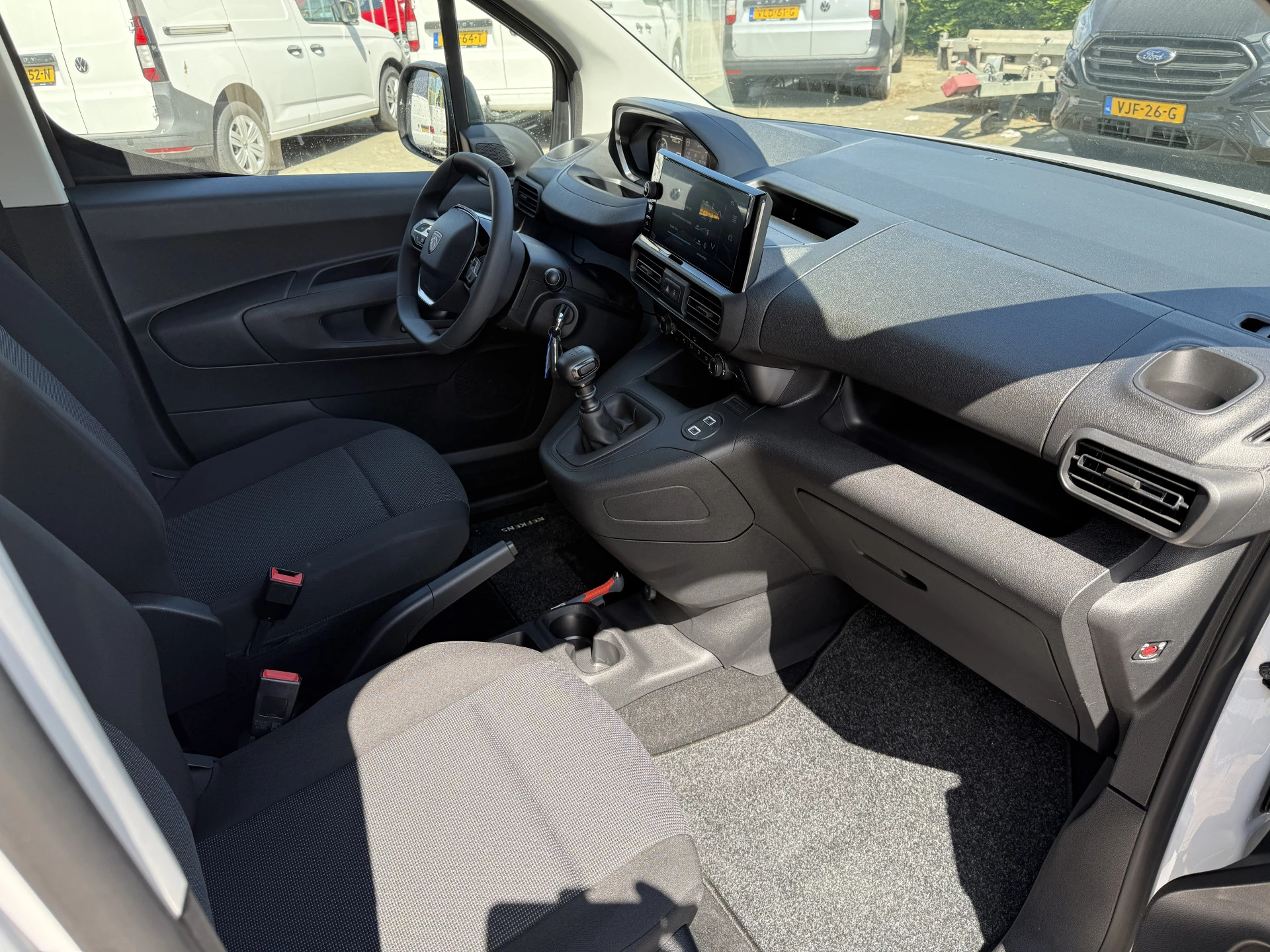 Hoofdafbeelding Peugeot Partner