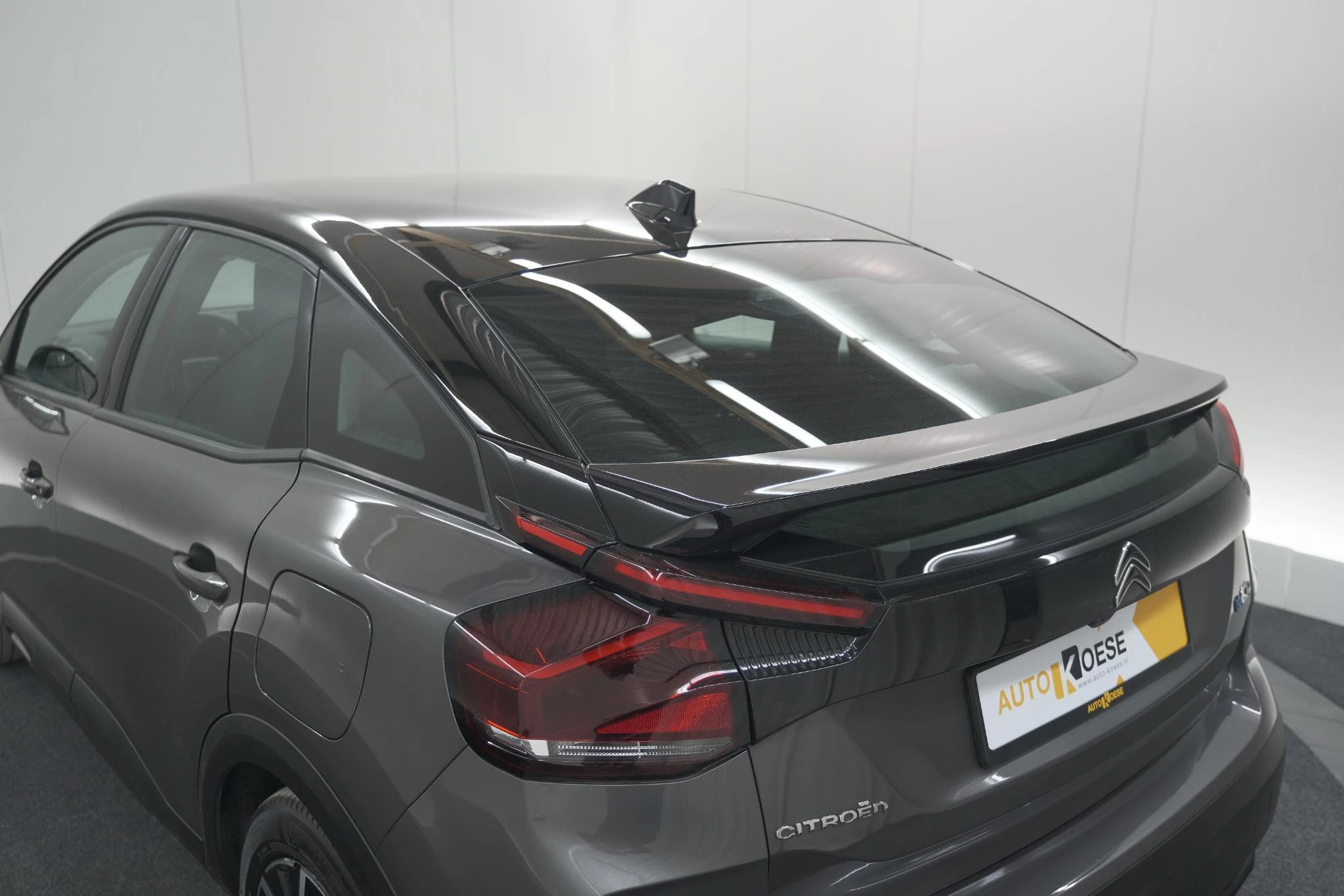 Hoofdafbeelding Citroën ë-C4