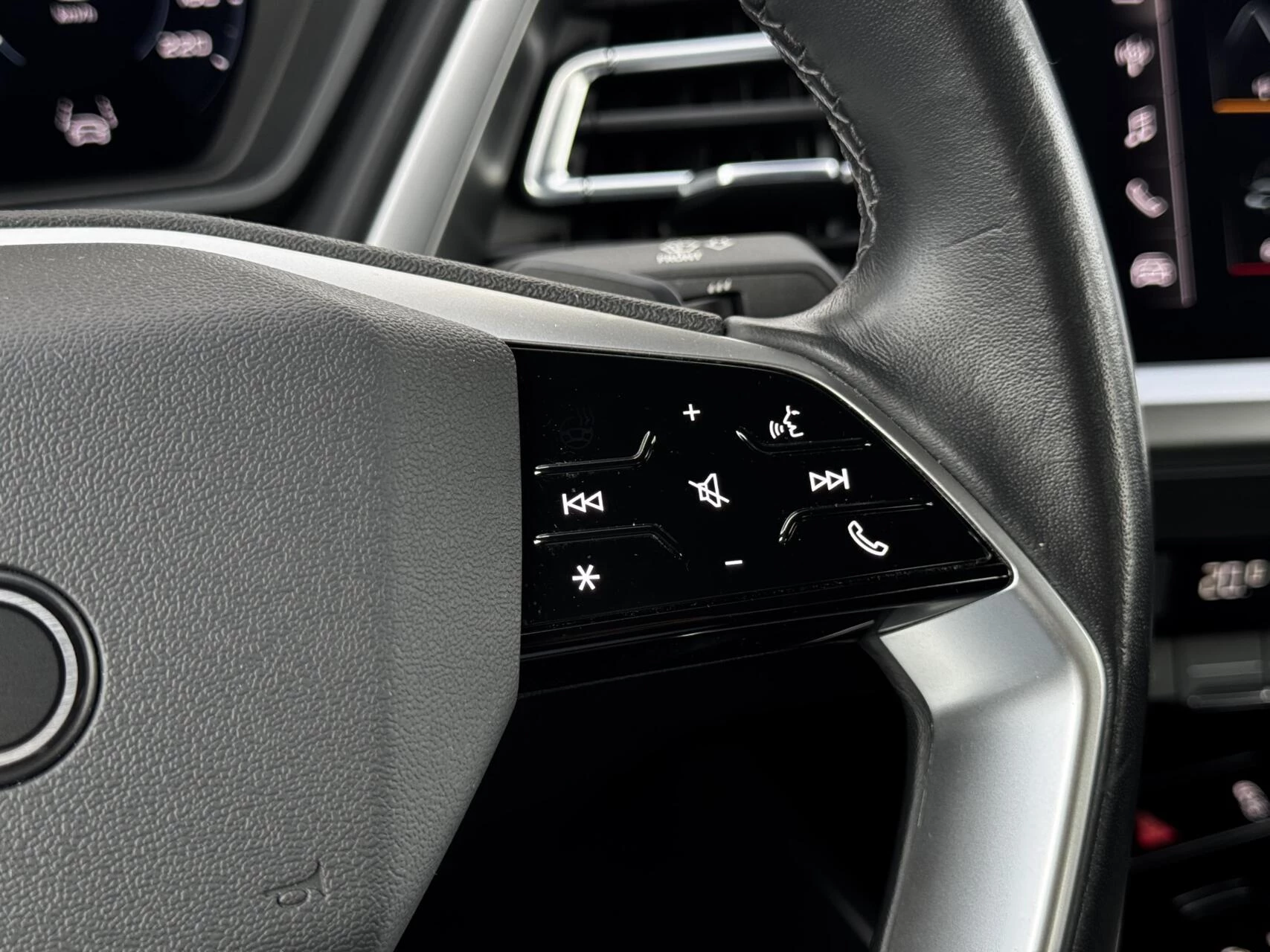 Hoofdafbeelding Audi Q4 Sportback e-tron