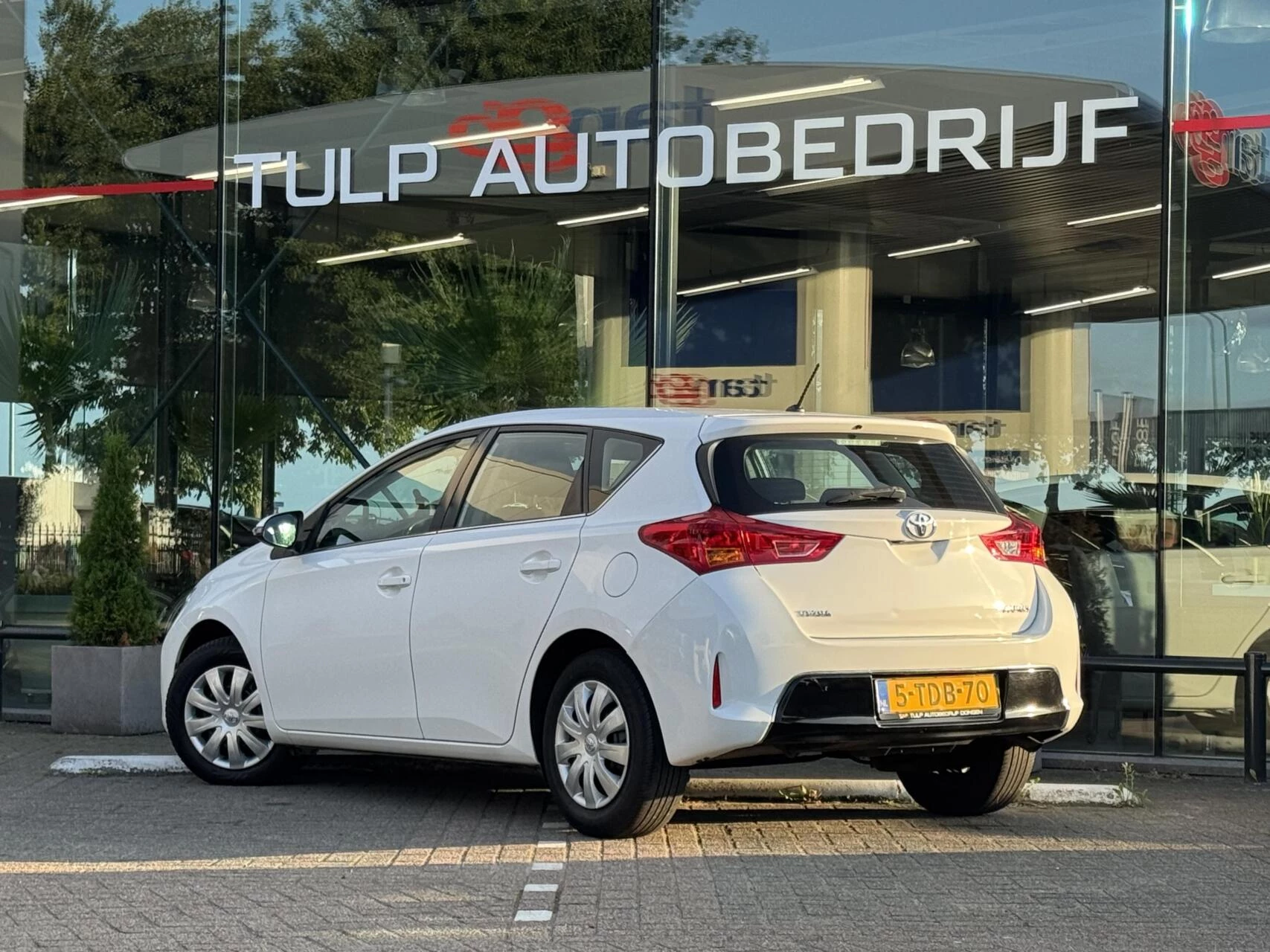 Hoofdafbeelding Toyota Auris