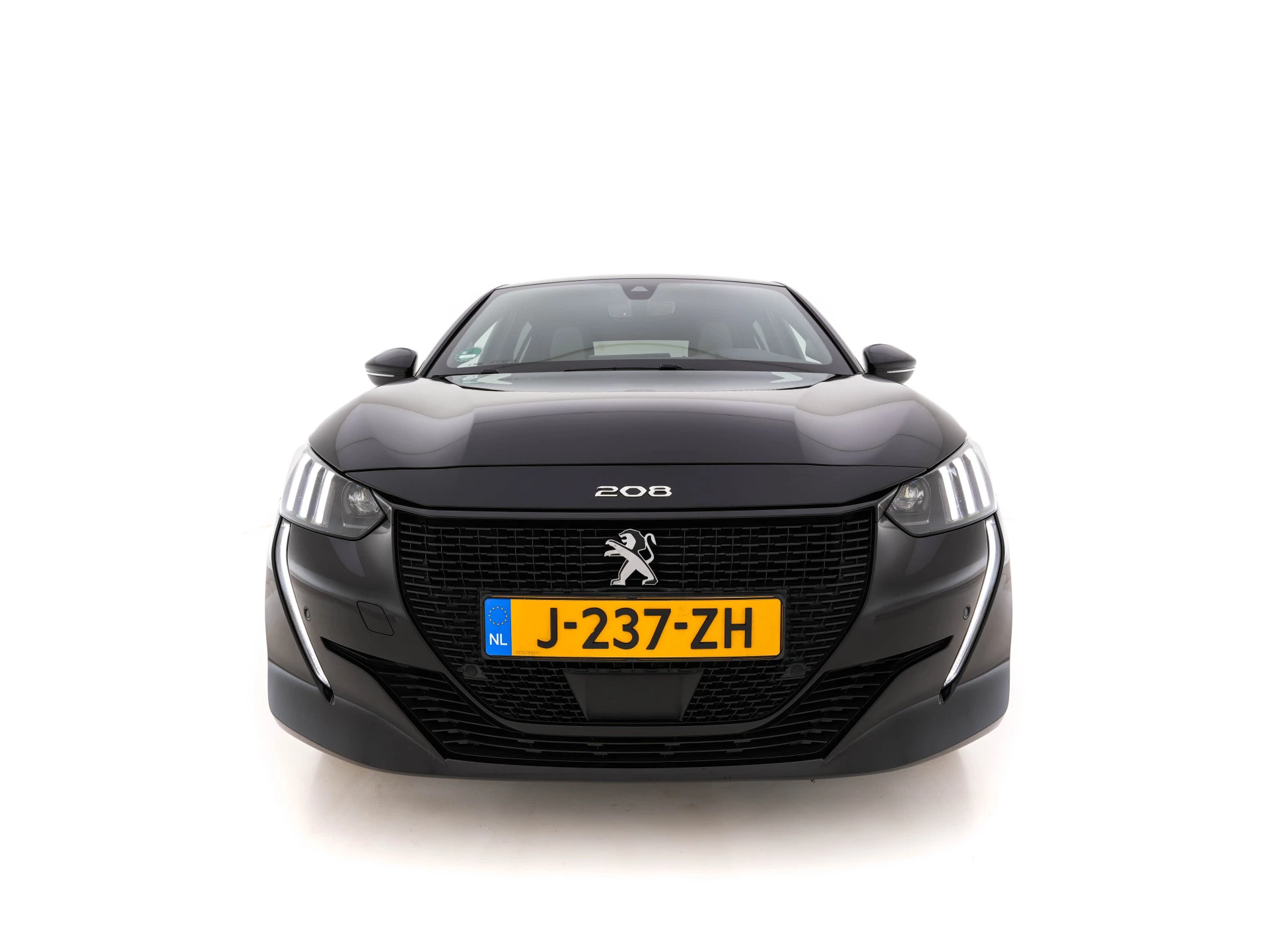 Hoofdafbeelding Peugeot e-208