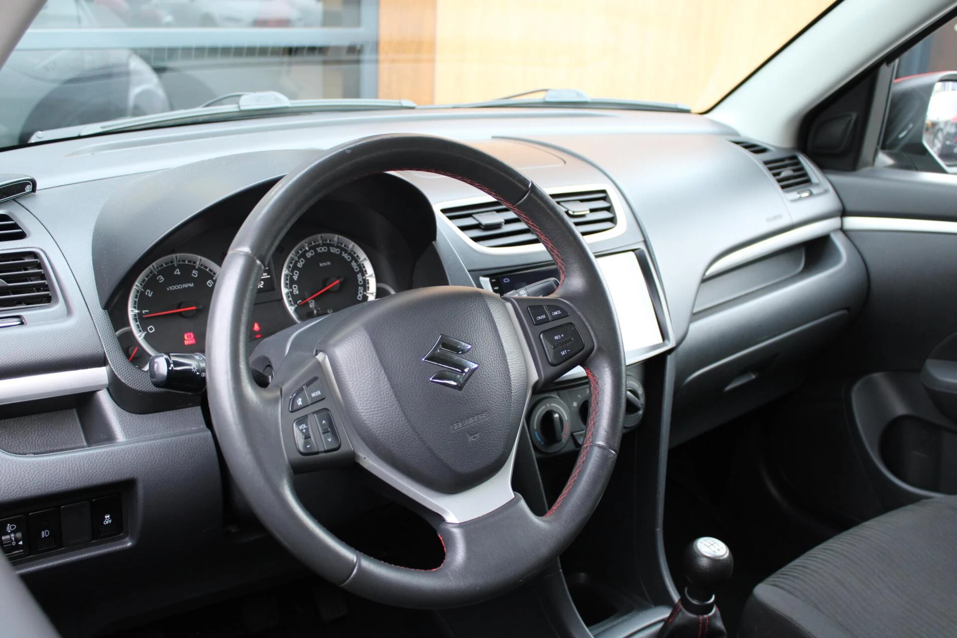 Hoofdafbeelding Suzuki Swift