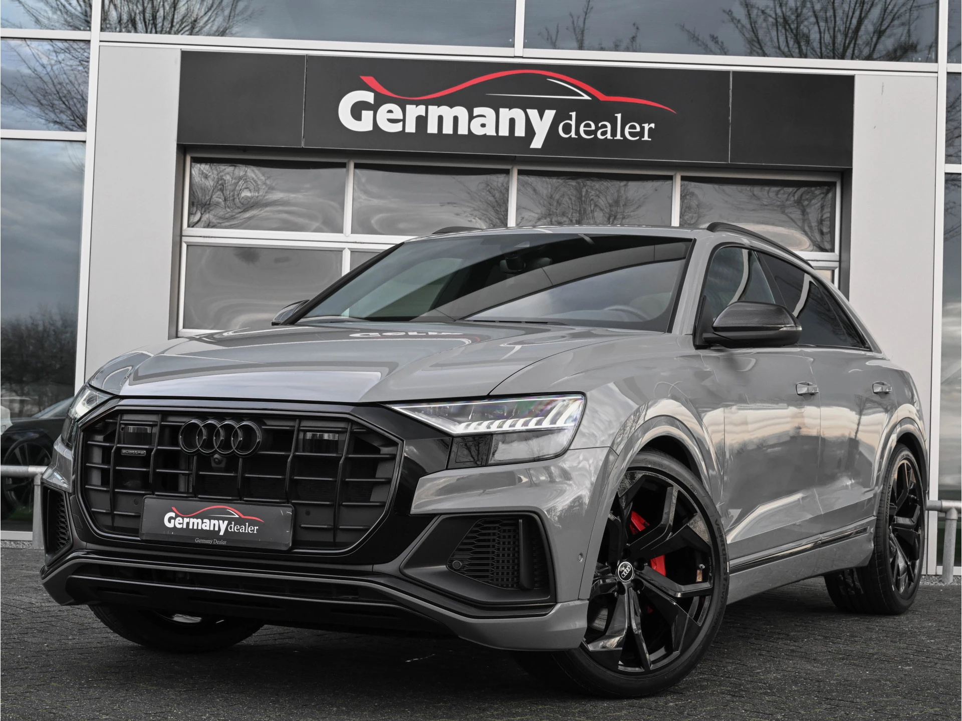 Hoofdafbeelding Audi Q8