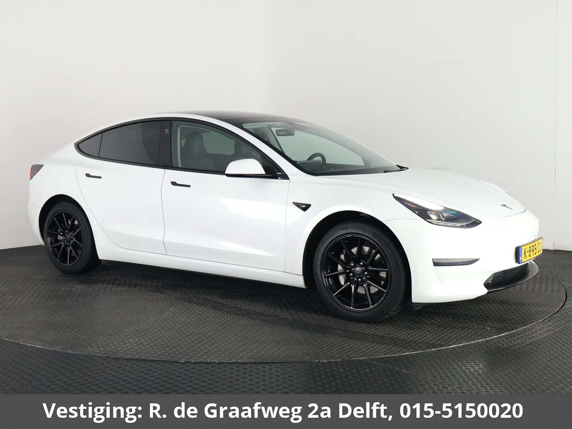 Hoofdafbeelding Tesla Model 3