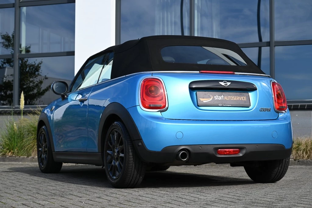 Hoofdafbeelding MINI Cabrio