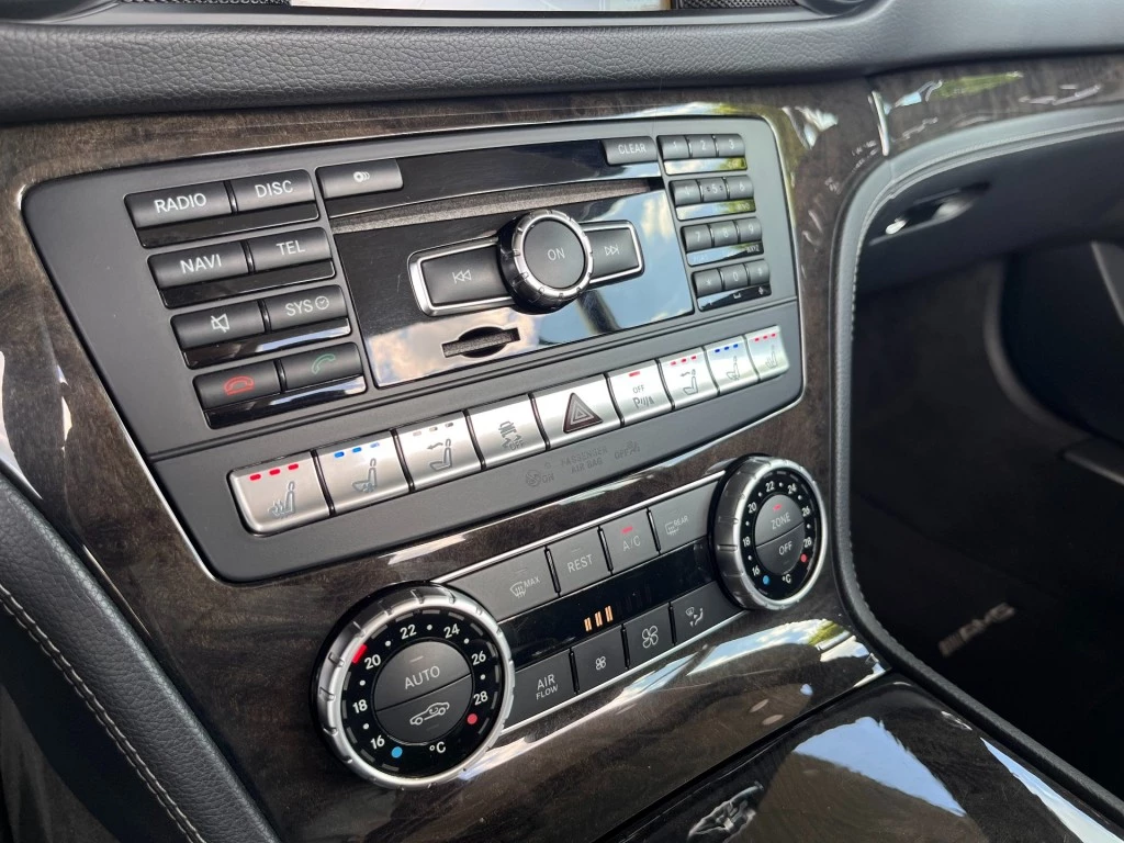 Hoofdafbeelding Mercedes-Benz SL