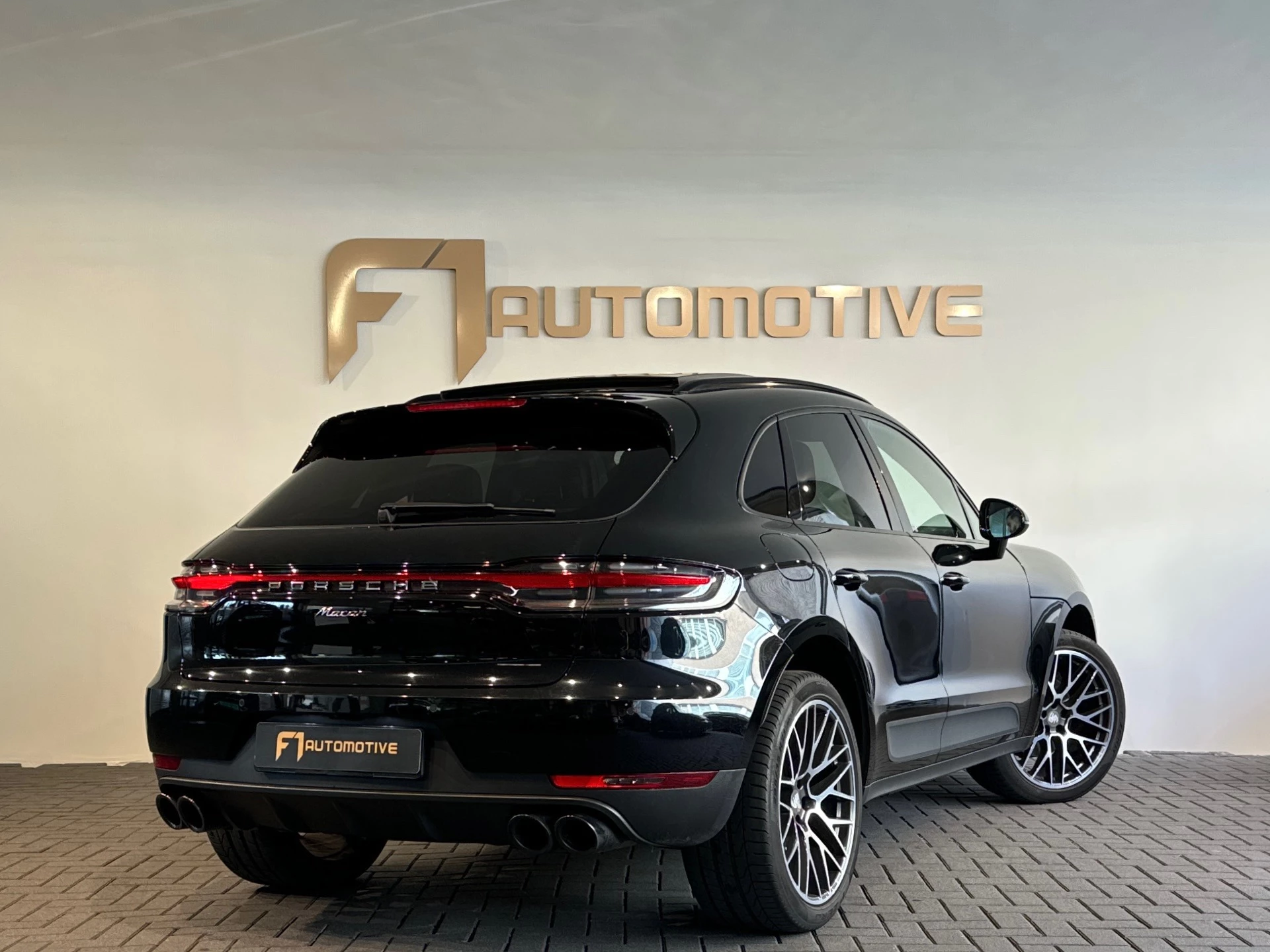 Hoofdafbeelding Porsche Macan