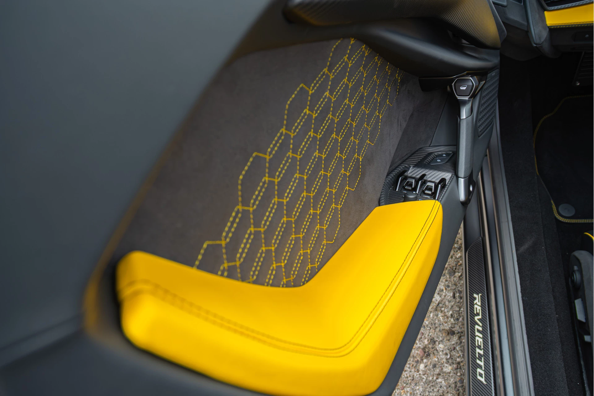 Hoofdafbeelding Lamborghini Revuelto