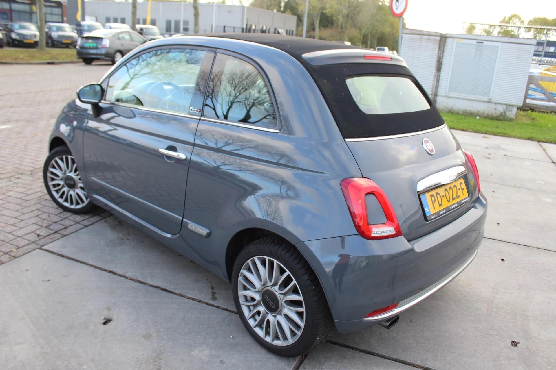 Hoofdafbeelding Fiat 500C