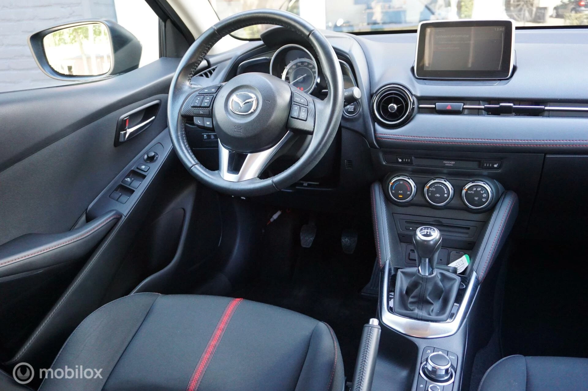 Hoofdafbeelding Mazda 2