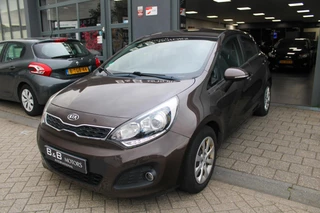 Kia Rio 1.2 CVVT Super Pack|CRUISE|KEYLESS|CLIMA|DEALER OH+
