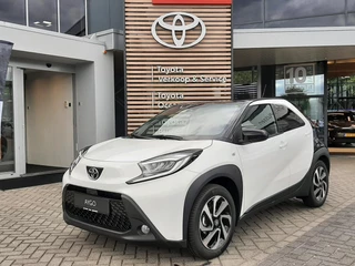 Toyota Aygo X PULSE NIEUW DIRECT LEVERBAAR CLIMA BI-TONE GETINT GLAS APPLE / ANDROID 17'' LICHTMETAAL
