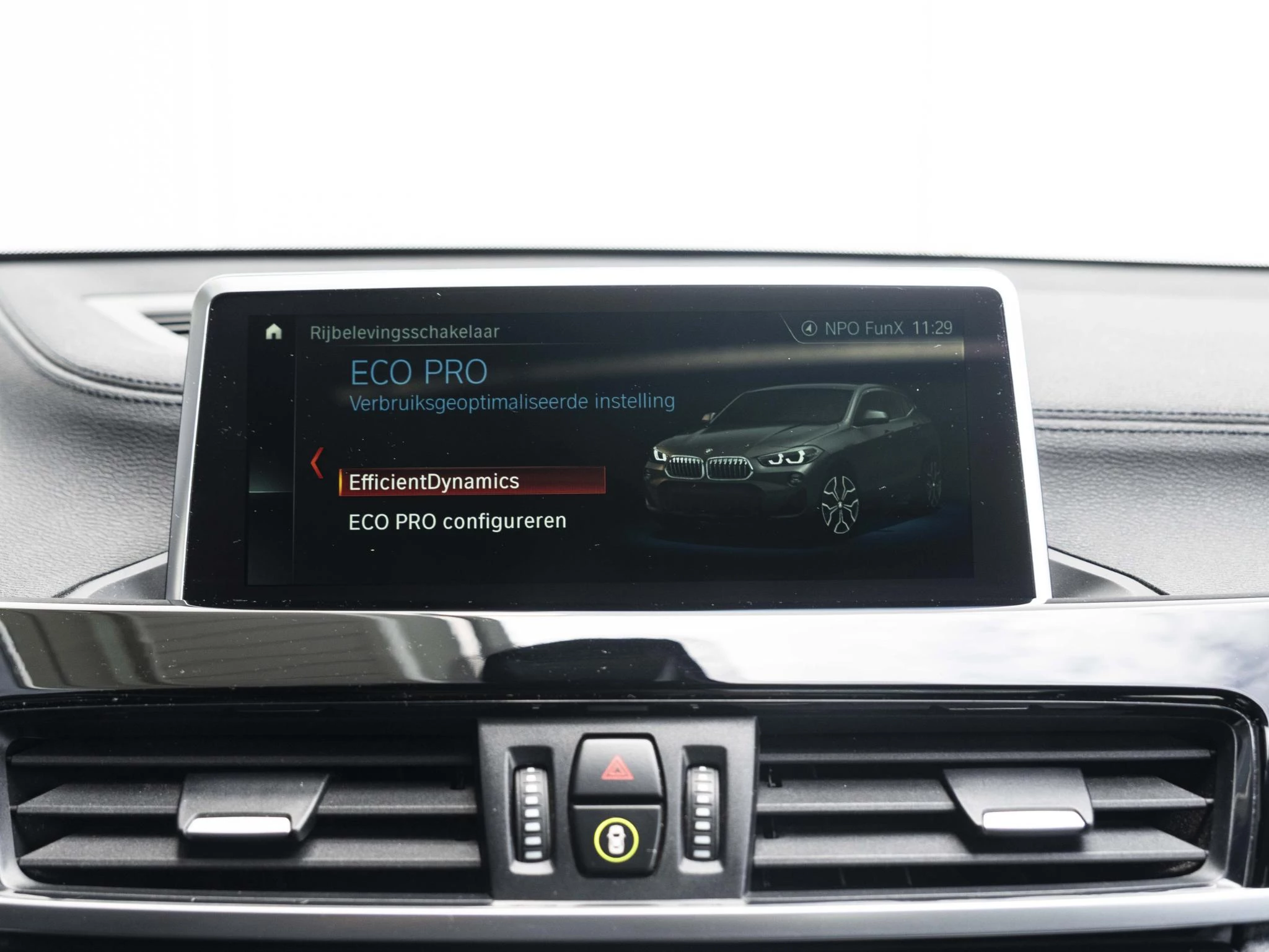 Hoofdafbeelding BMW X2