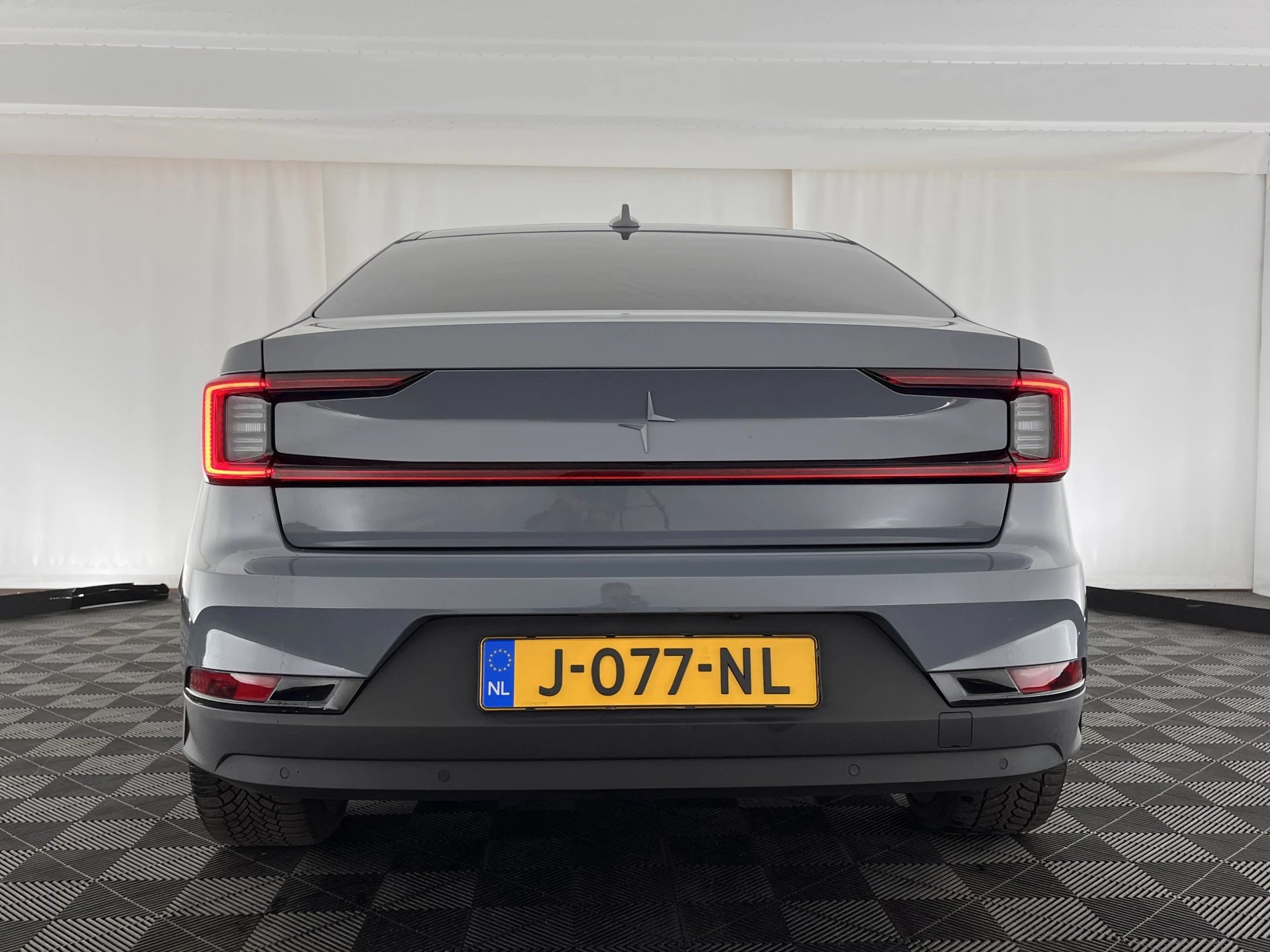 Hoofdafbeelding Polestar 2