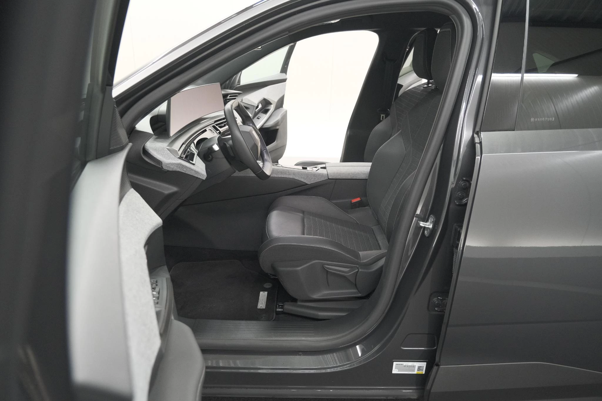 Hoofdafbeelding Peugeot e-3008