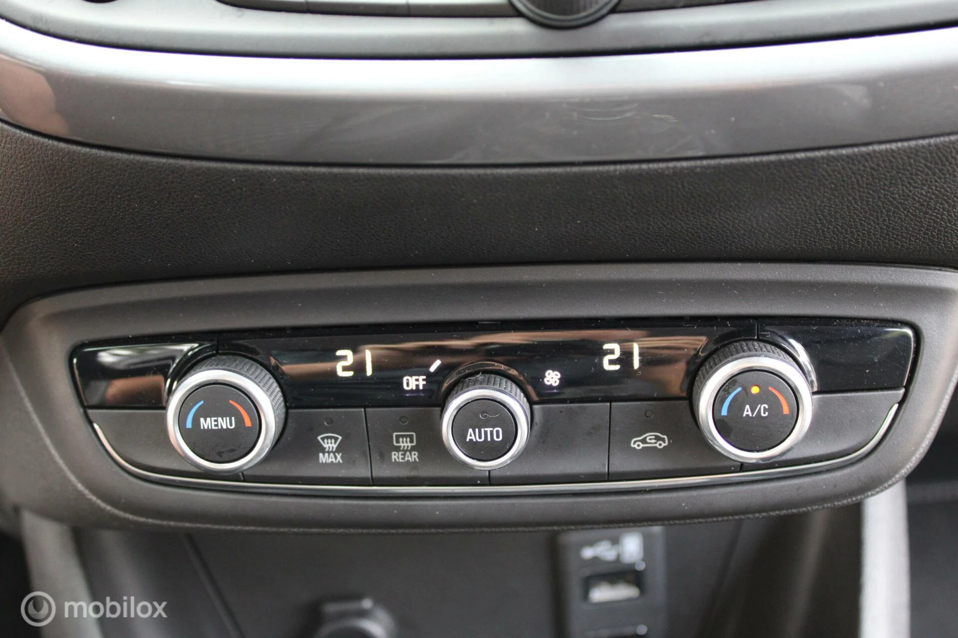 Hoofdafbeelding Opel Crossland X