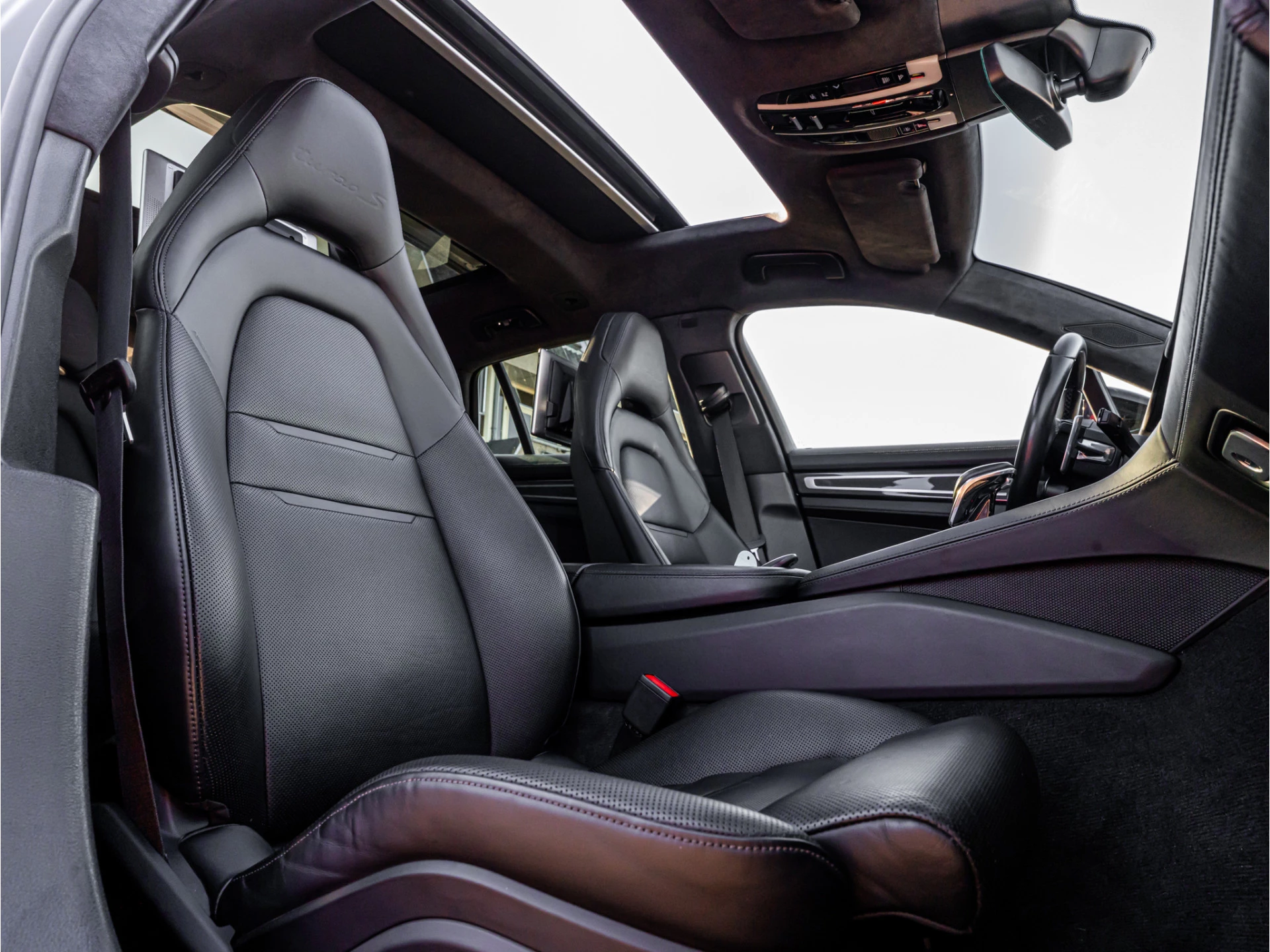 Hoofdafbeelding Porsche Panamera