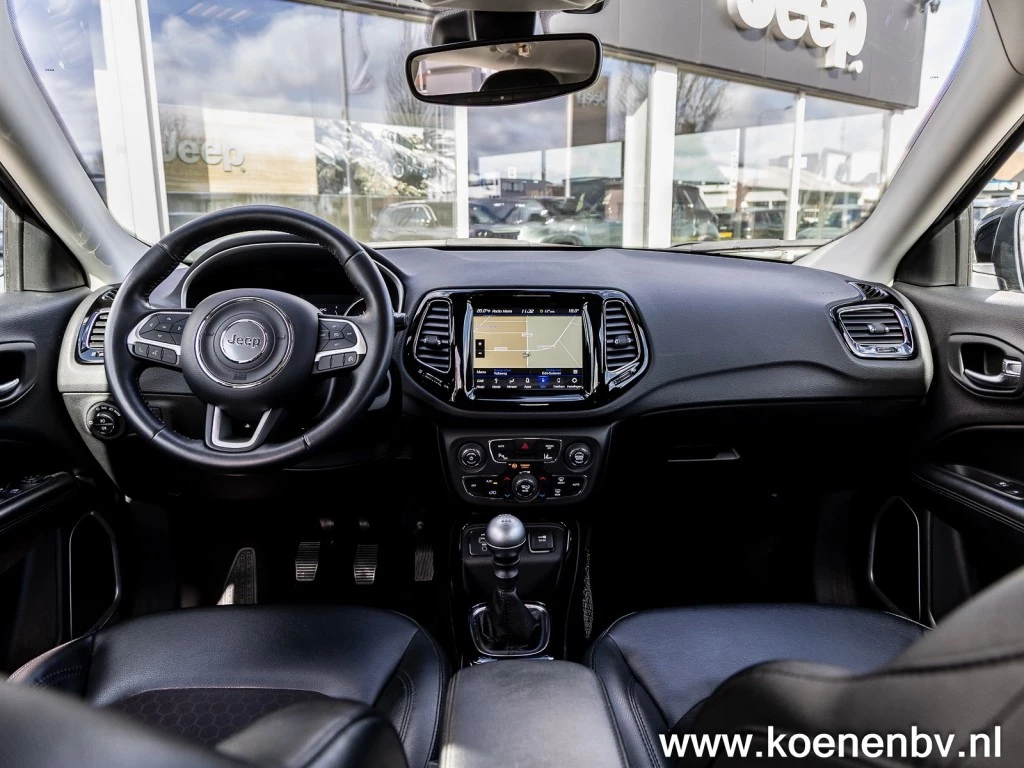 Hoofdafbeelding Jeep Compass