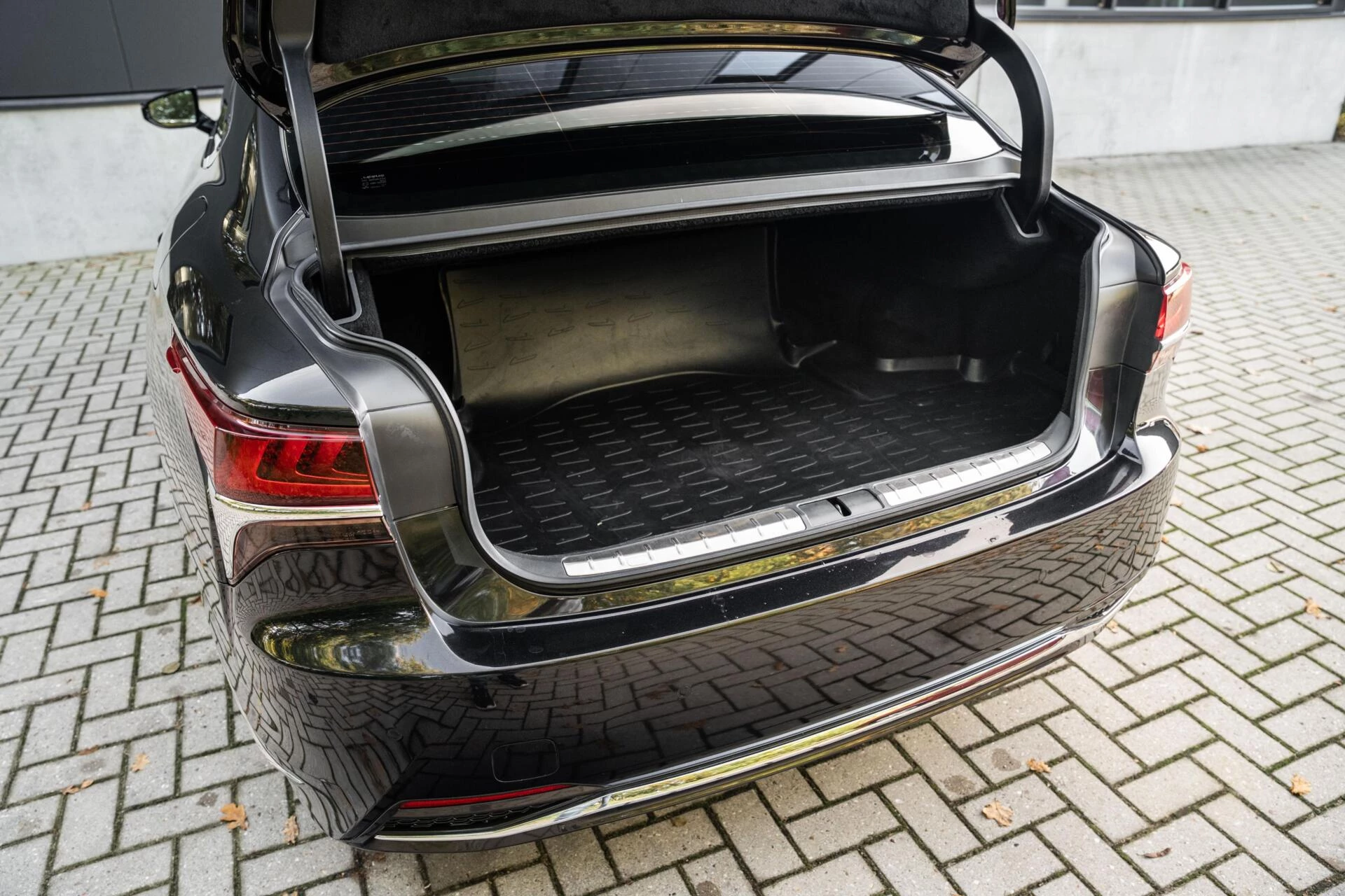 Hoofdafbeelding Lexus LS