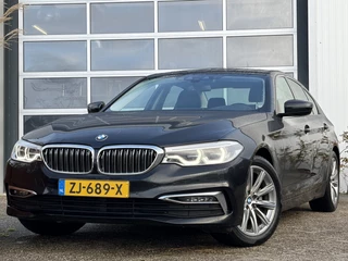 BMW 5 Serie 520i High Executive Edition 184pk | Achteruitrijcamera | LED koplampen | Lichtmetalen velgen 18" | Lederen bekleding | Trekhaak elektrisch uitklapbaar | Voorstoelen verwarmd | Dealer onderhouden!