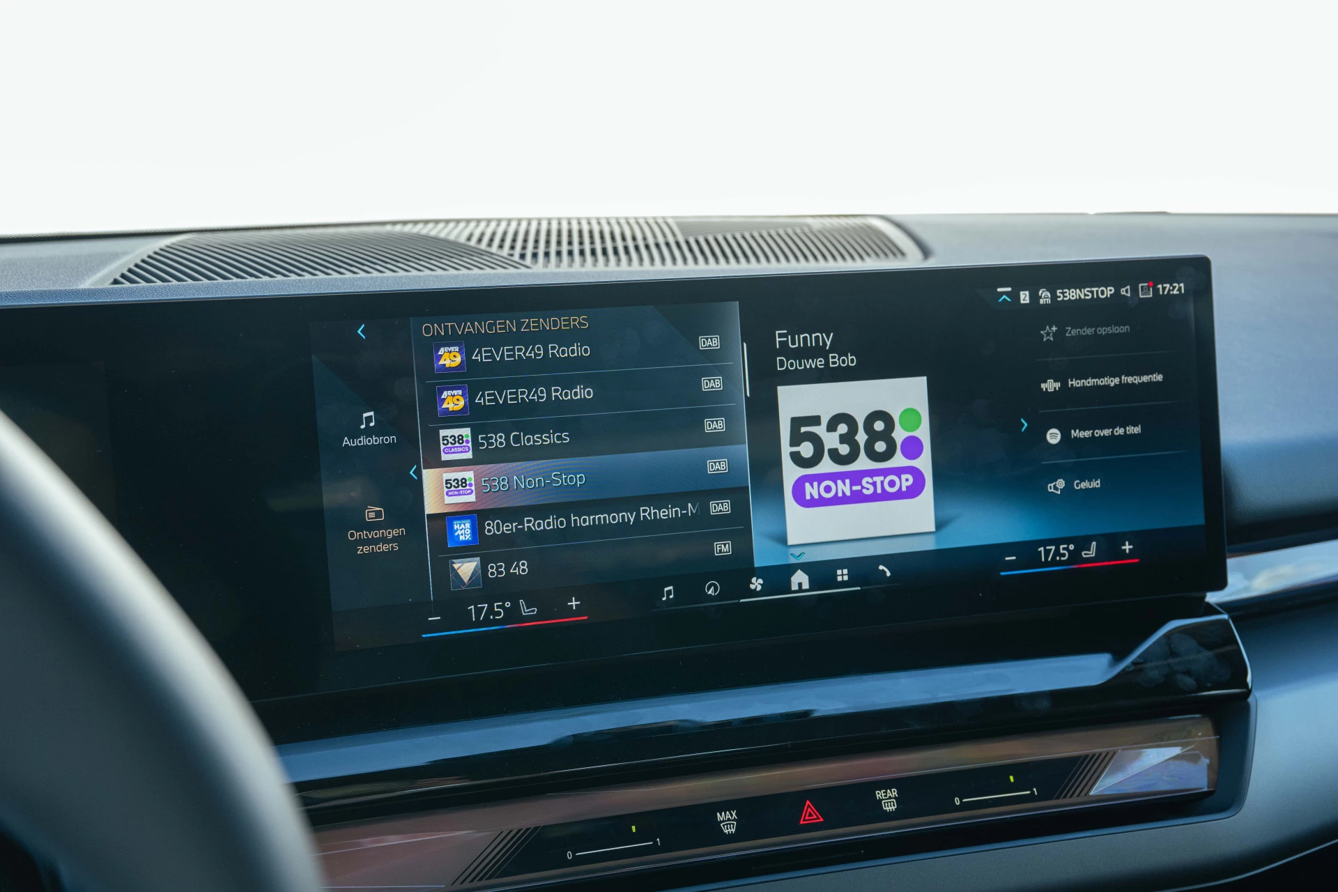 Hoofdafbeelding BMW i5
