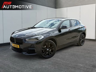 BMW X2 sDrive 18i Executive - Stoelverwarming, Trekhaak, PDC, Navi
