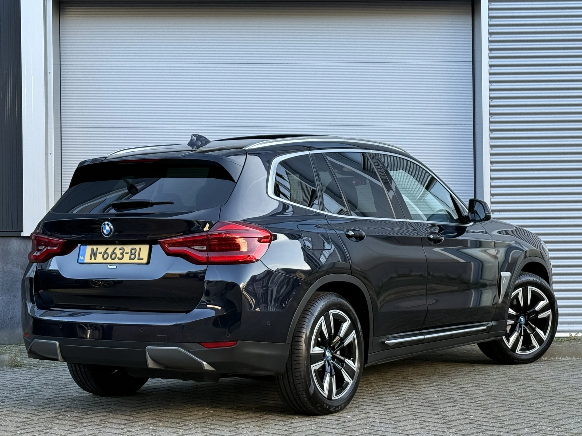 Hoofdafbeelding BMW iX3