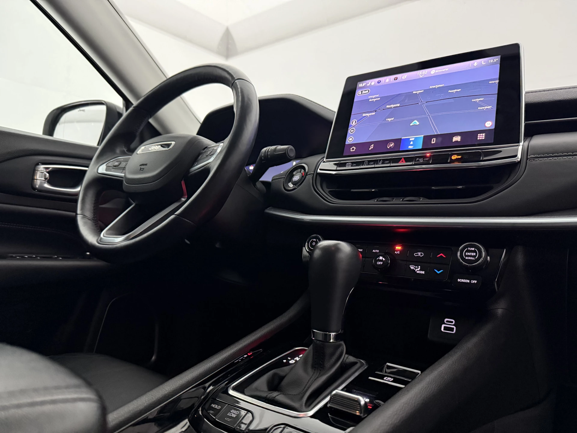 Hoofdafbeelding Jeep Compass