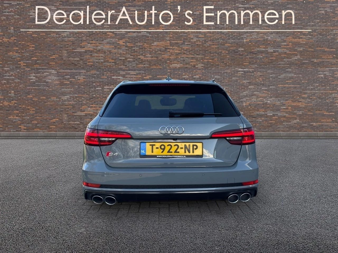 Hoofdafbeelding Audi A4