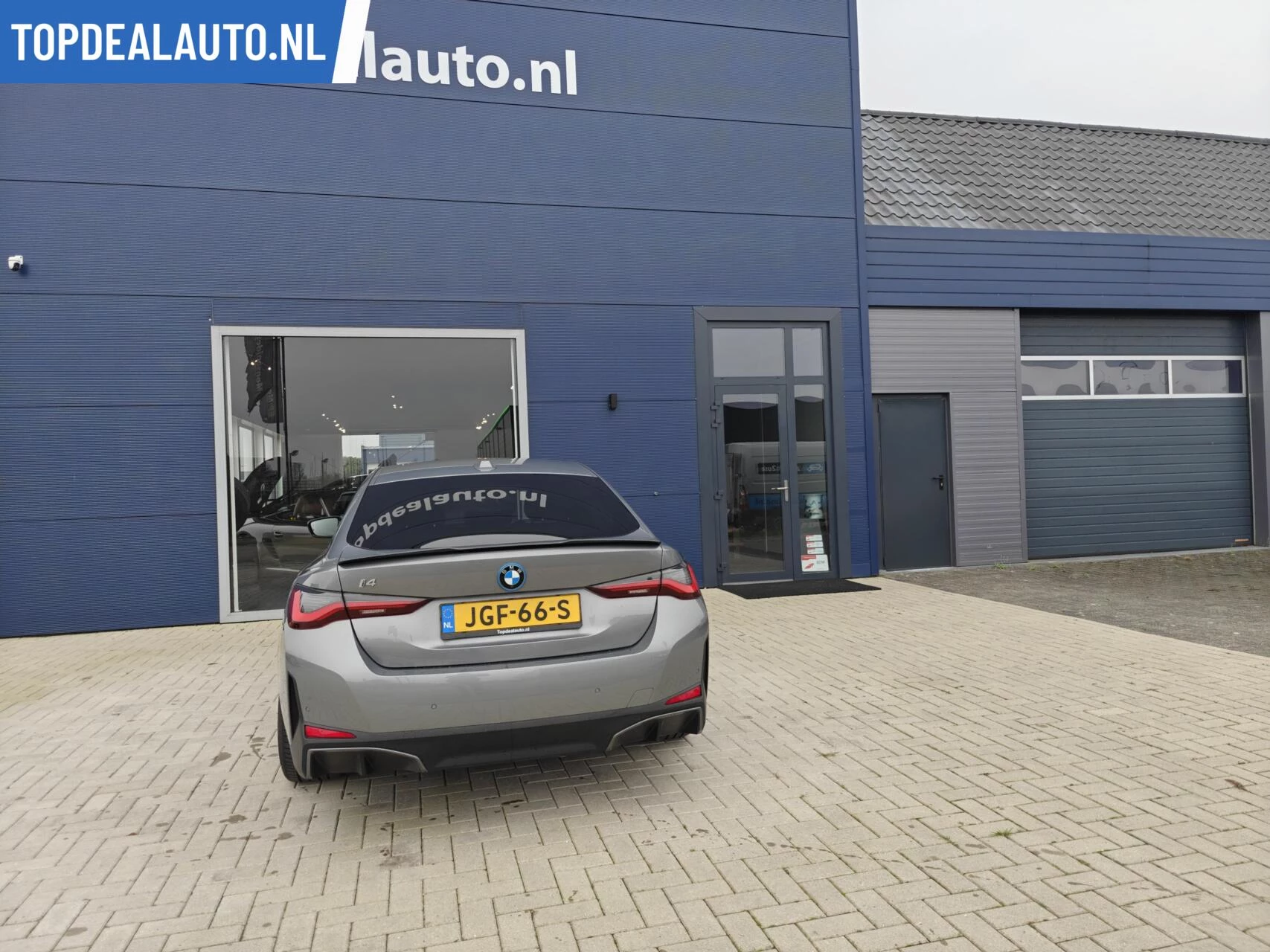 Hoofdafbeelding BMW i4
