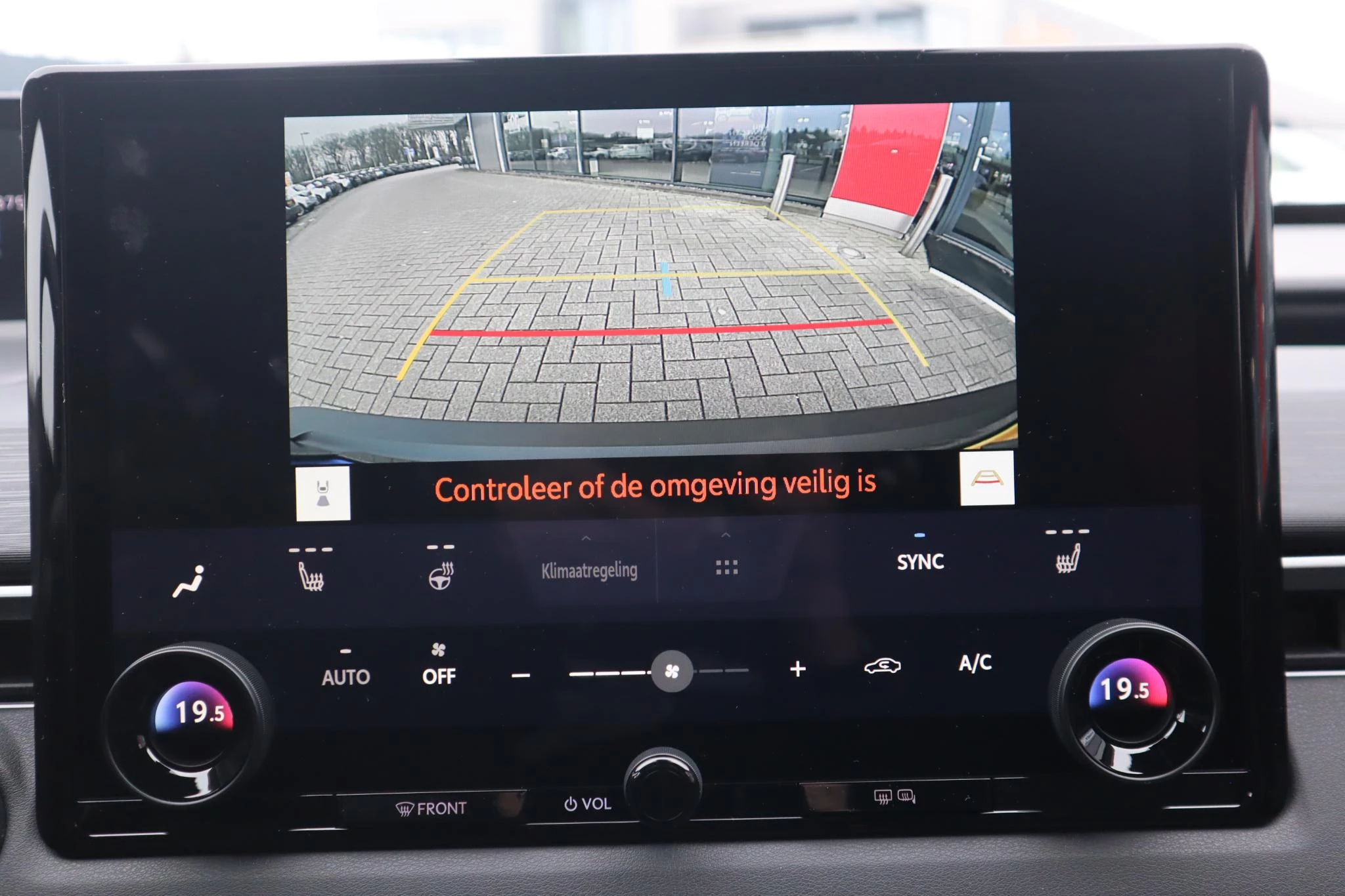 Hoofdafbeelding Toyota C-HR+