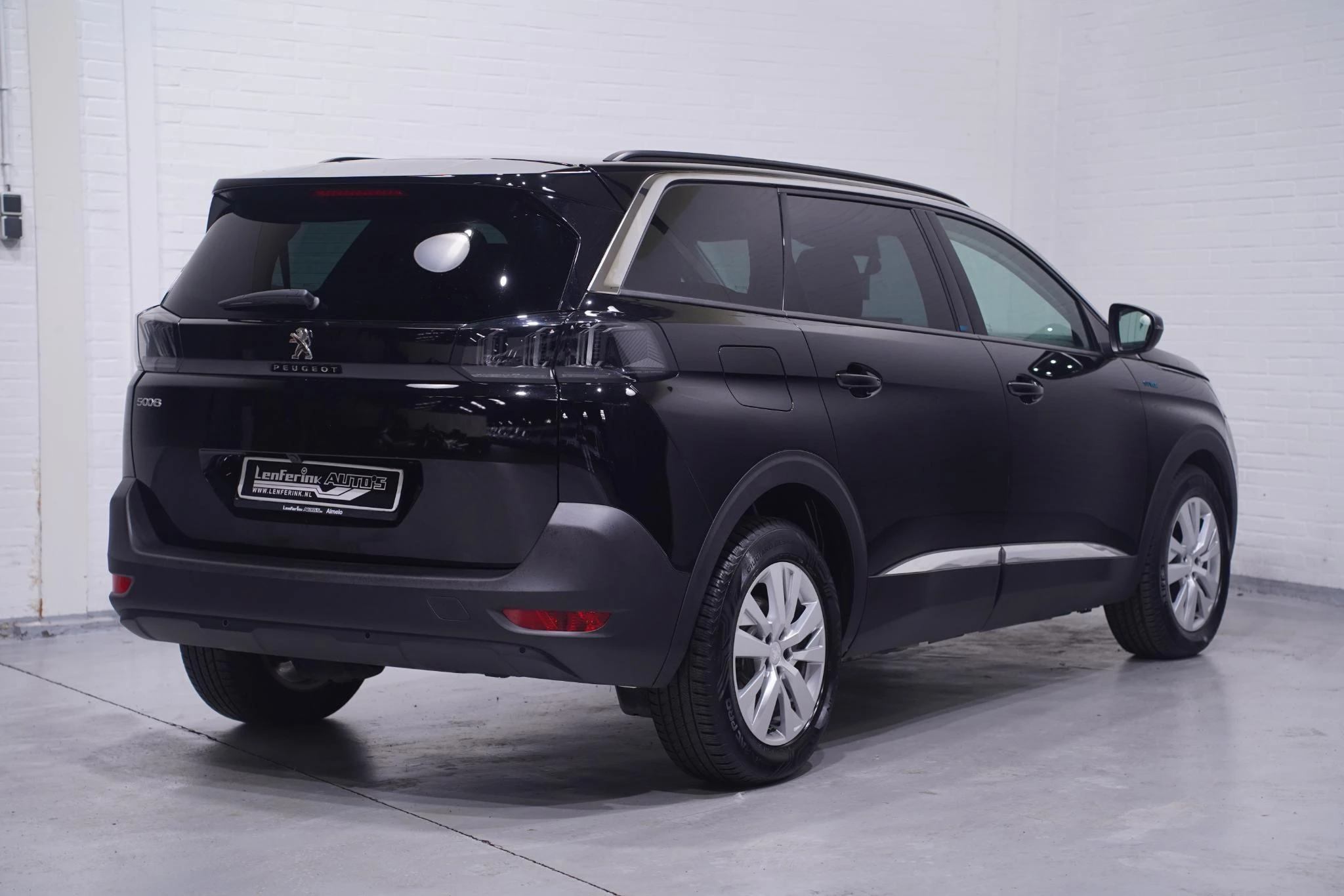 Hoofdafbeelding Peugeot 5008