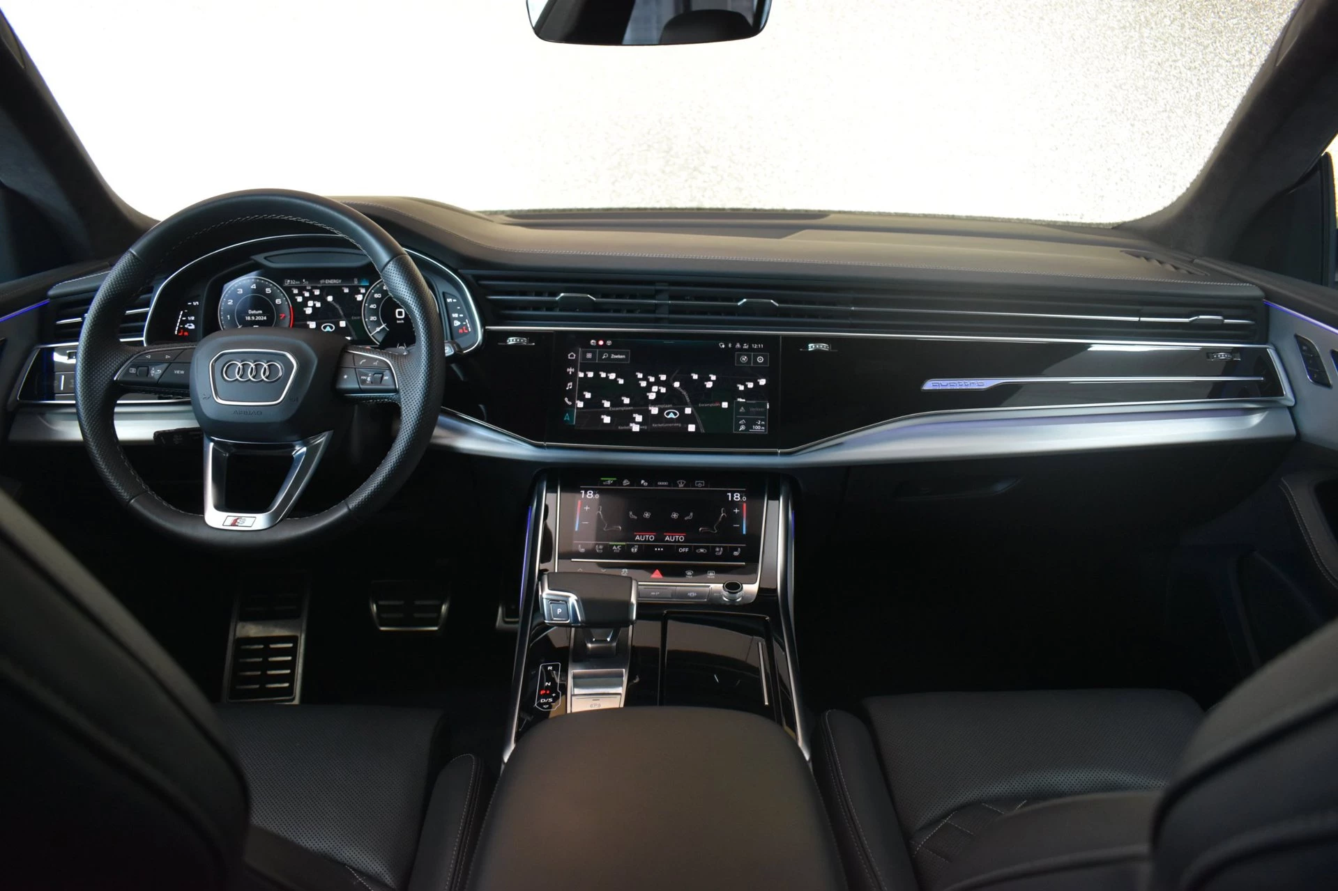 Hoofdafbeelding Audi Q8