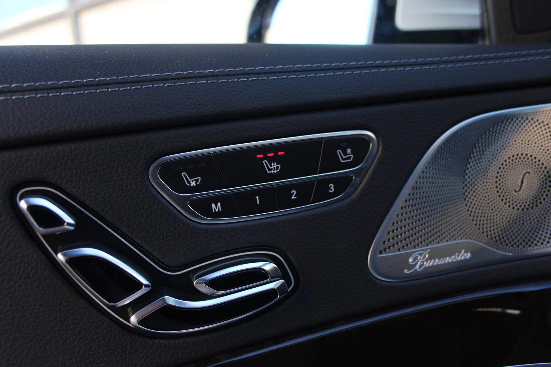 Hoofdafbeelding Mercedes-Benz S-Klasse