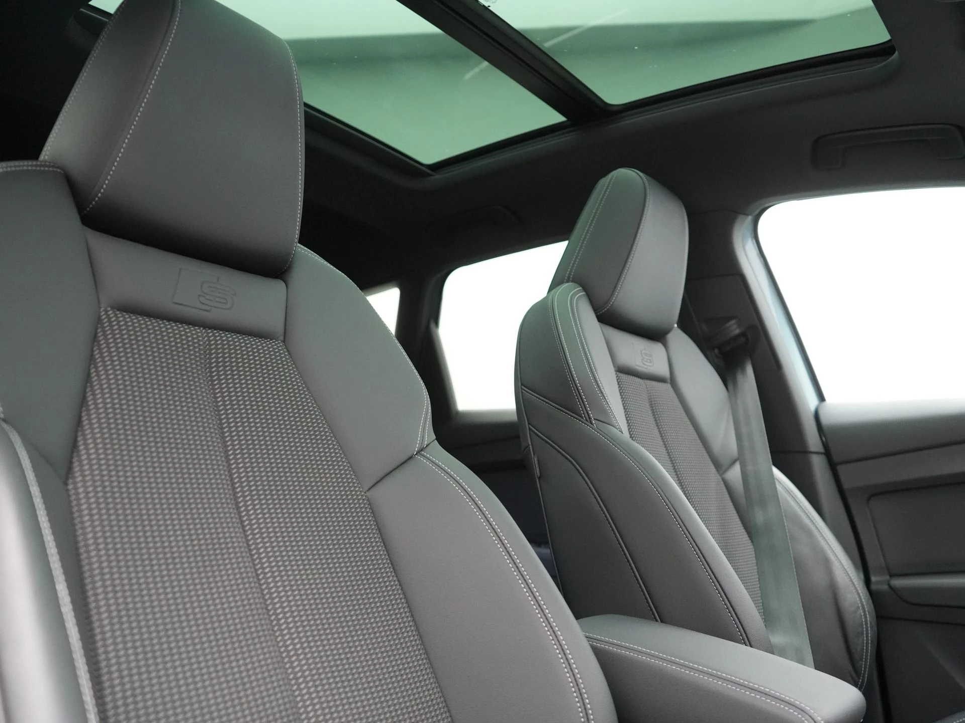 Hoofdafbeelding Audi Q4 e-tron