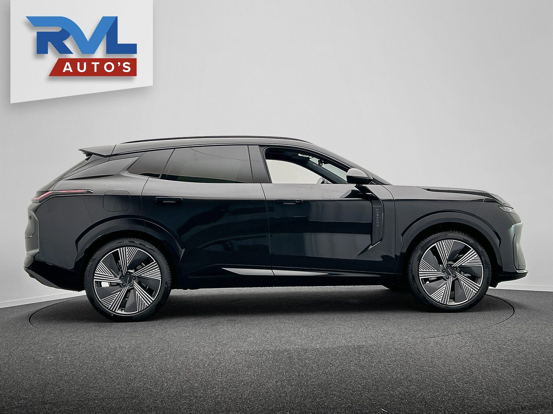 Hoofdafbeelding Lynk & Co 08