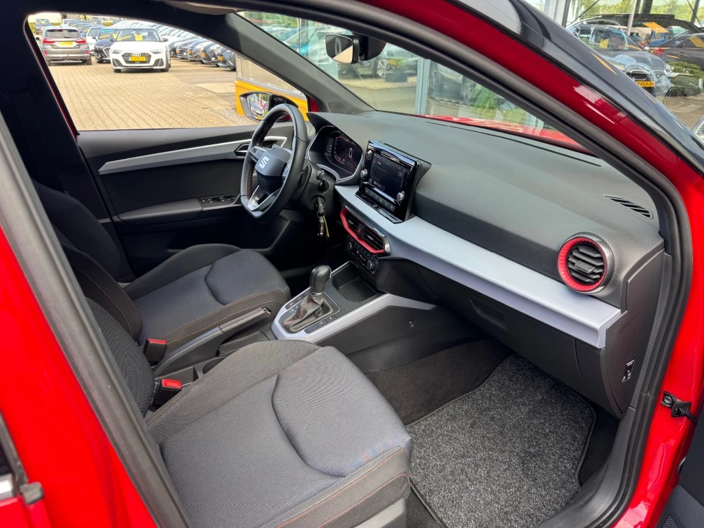 Hoofdafbeelding SEAT Arona