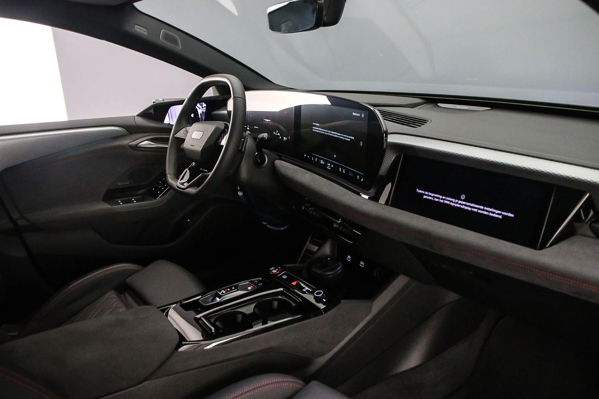 Hoofdafbeelding Audi A6 Avant e-tron