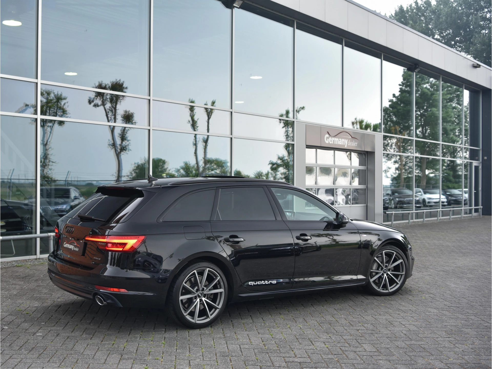 Hoofdafbeelding Audi A4