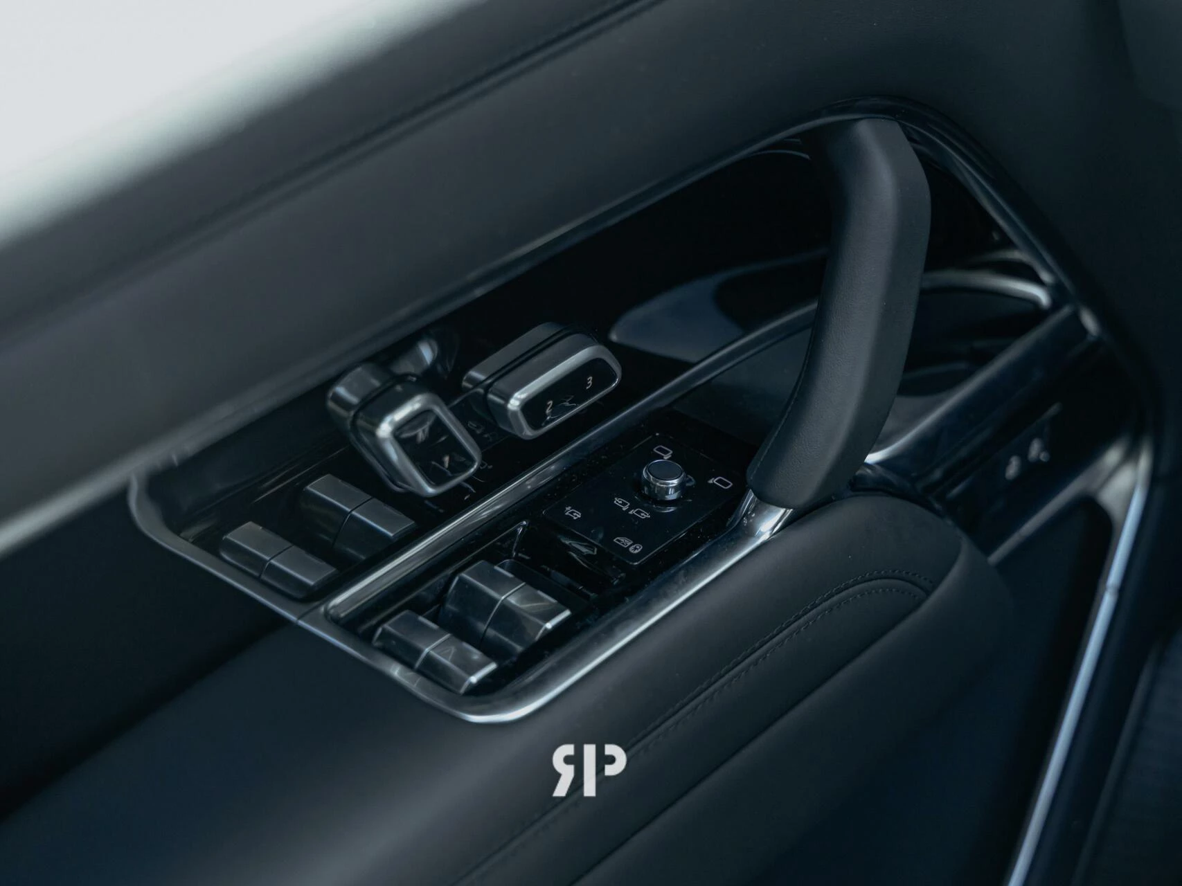 Hoofdafbeelding Land Rover Range Rover