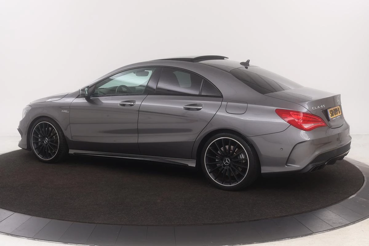 Hoofdafbeelding Mercedes-Benz CLA