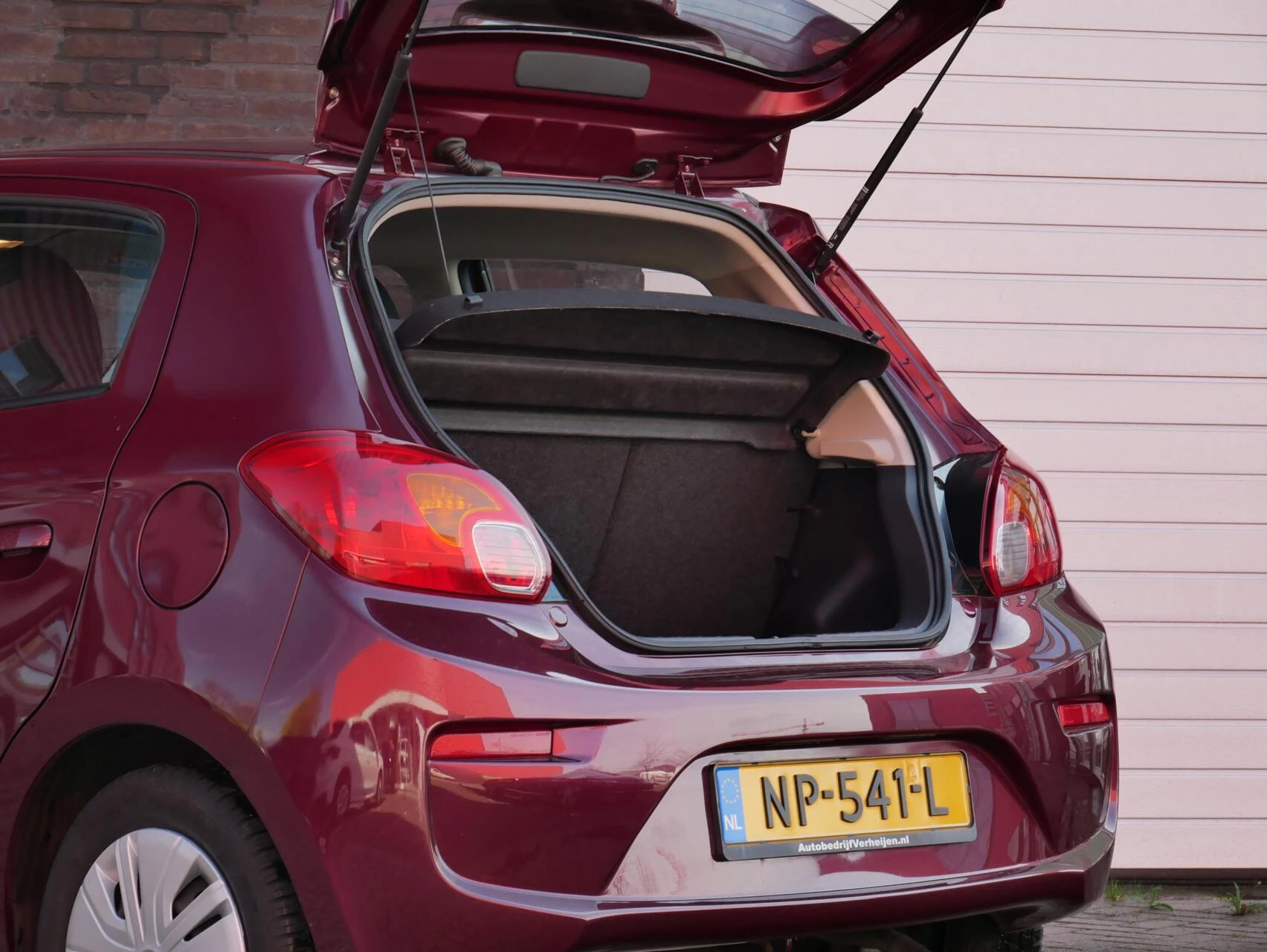 Hoofdafbeelding Mitsubishi Space Star