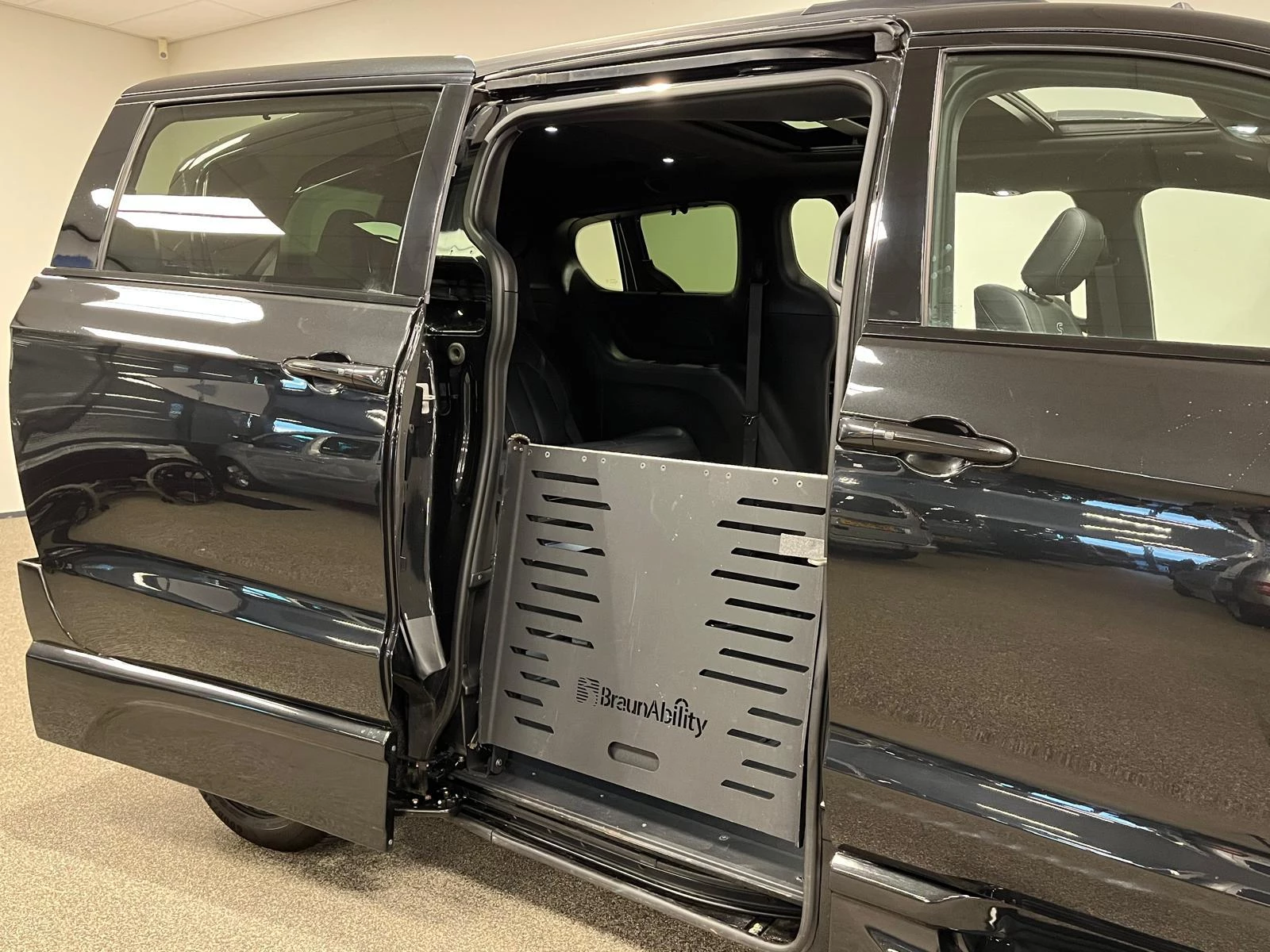 Hoofdafbeelding Chrysler Pacifica