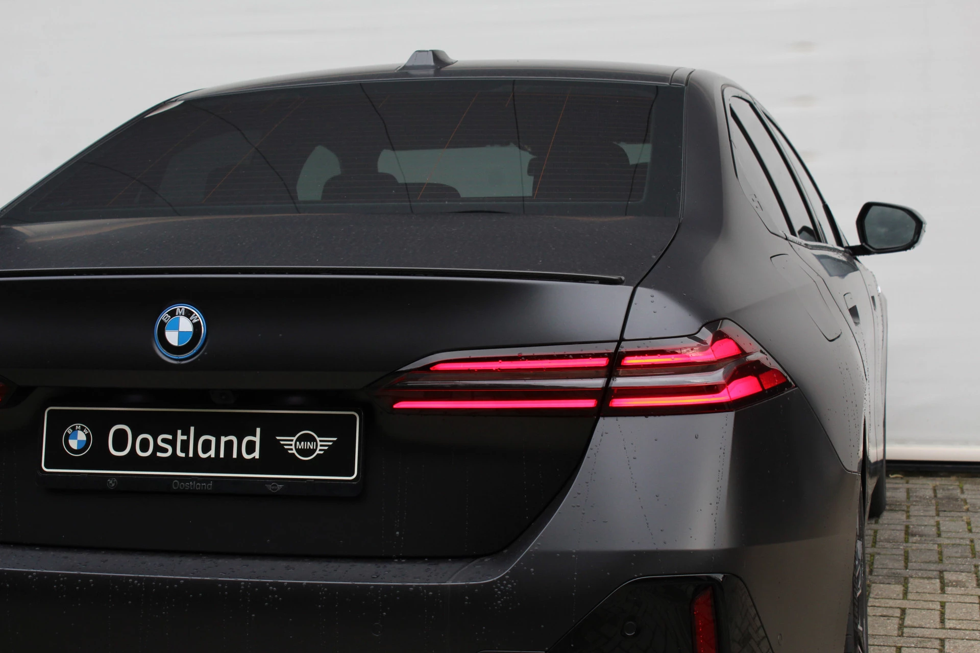 Hoofdafbeelding BMW i5