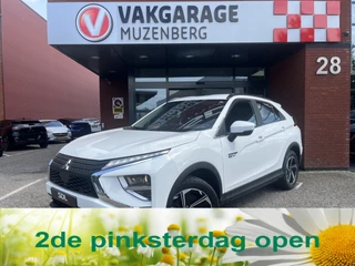 Mitsubishi Eclipse Cross 2.4 PHEV Intense // LED // CAMERA // KEYLESS // CARPLAY // CLIMA // STOELVERWARMING //