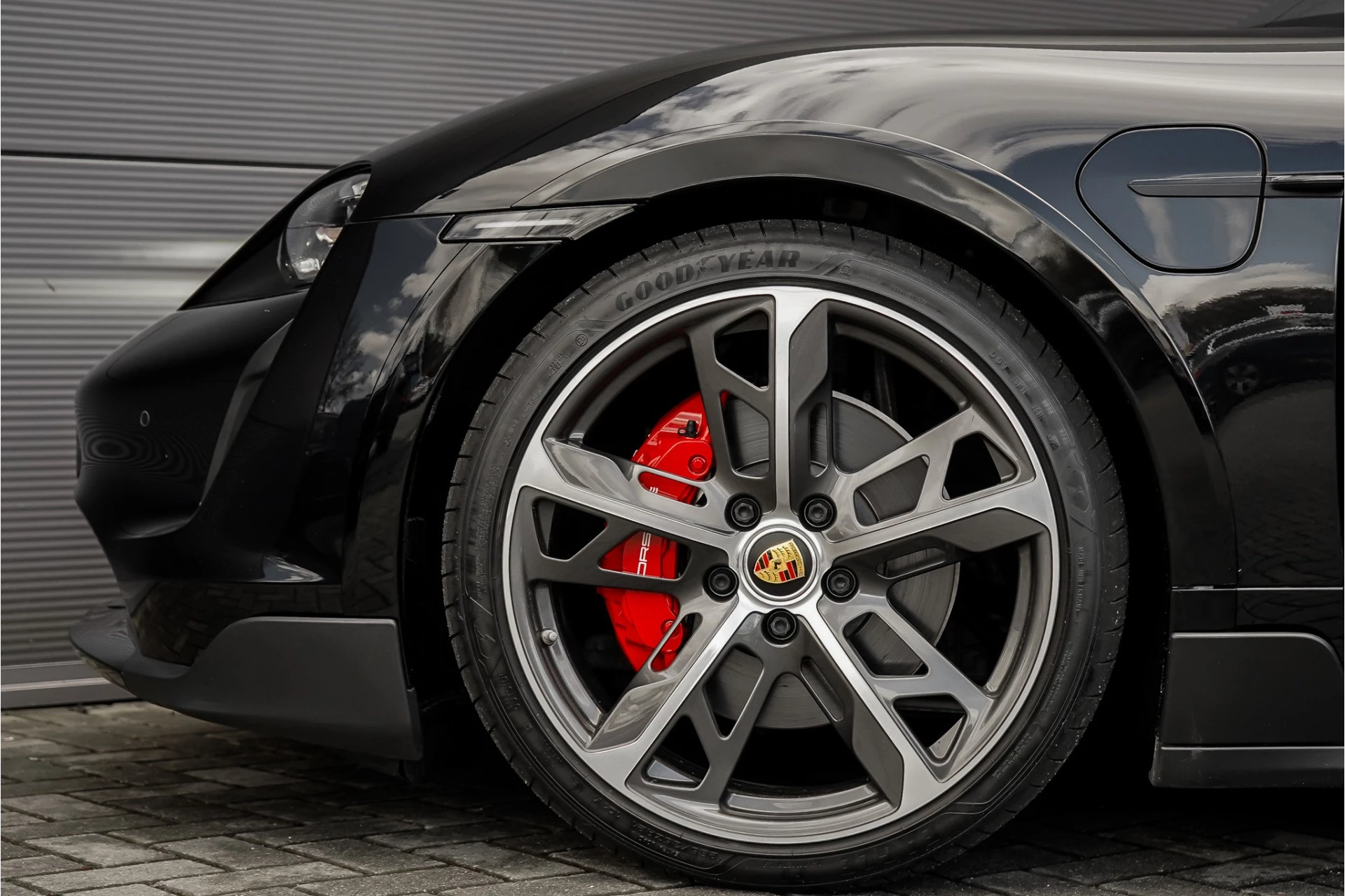 Hoofdafbeelding Porsche Taycan